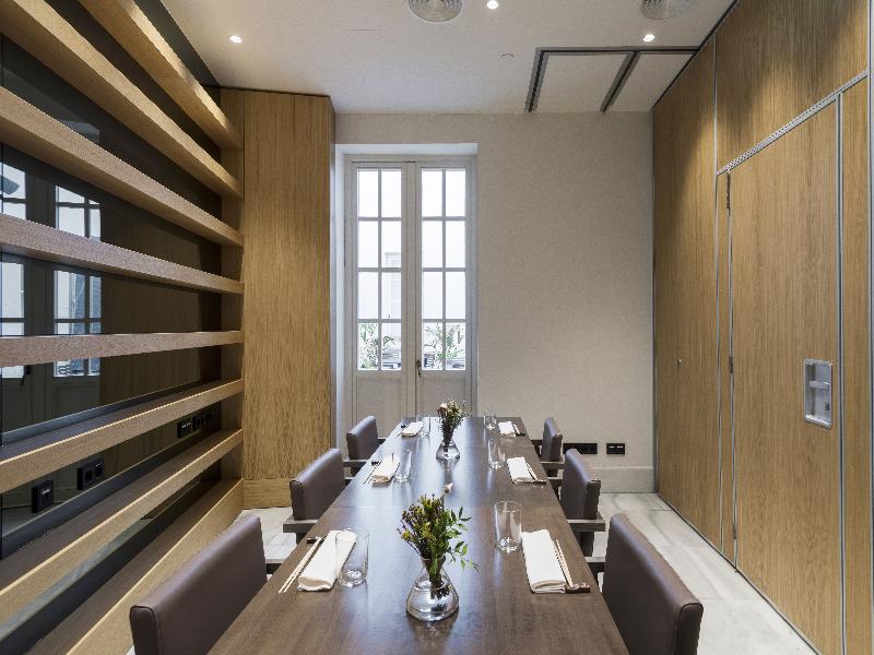 Doubletree by Hilton Madrid Prado - Toplantı