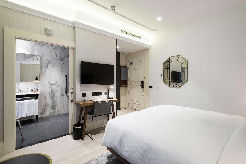 Doubletree by Hilton Madrid Prado - Oda