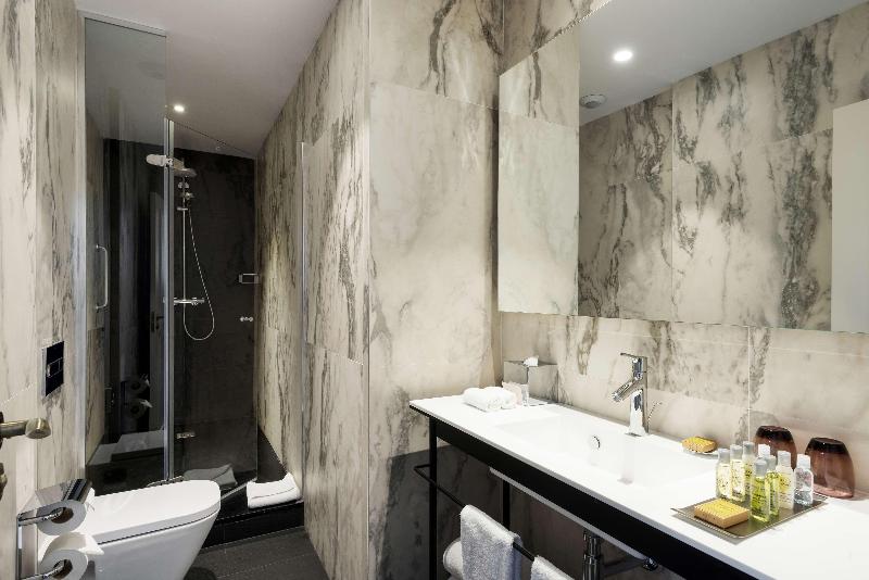Doubletree by Hilton Madrid Prado - Oda