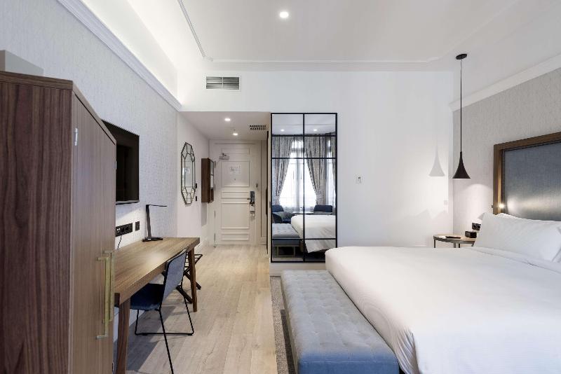Doubletree by Hilton Madrid Prado - Oda