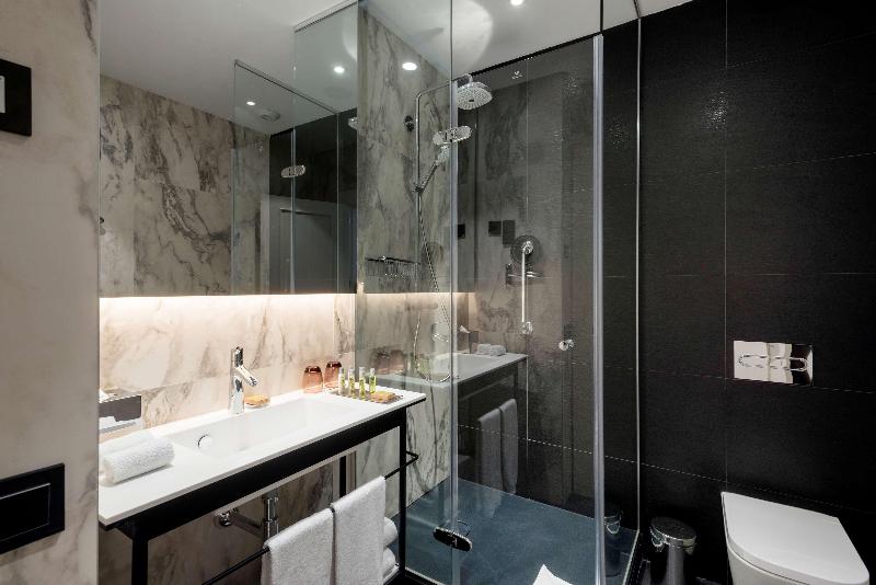 Doubletree by Hilton Madrid Prado - Oda