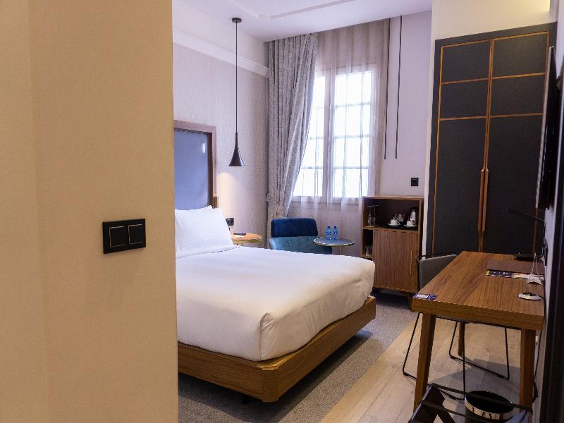 Doubletree by Hilton Madrid Prado - Oda