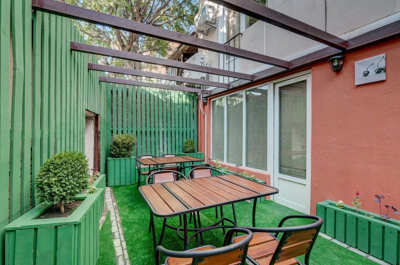 Liva Hotel - Teras