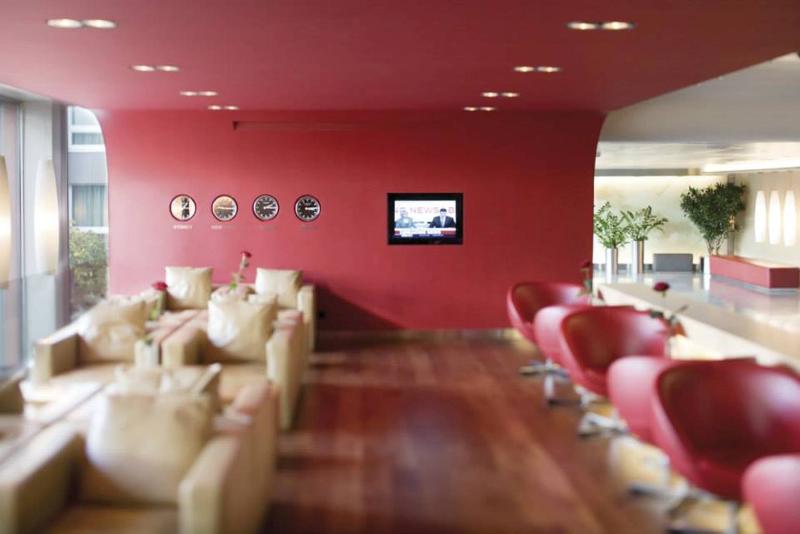 Movenpick Hotel Zurich Airport - Lobi