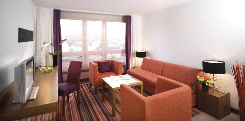Movenpick Hotel Zurich Airport - Oda