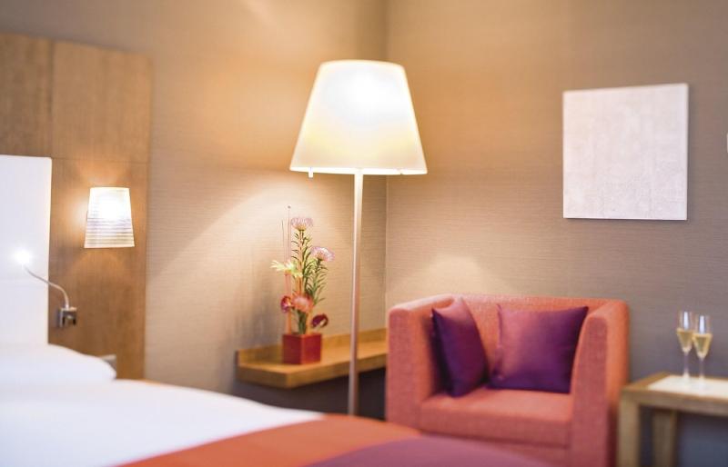 Movenpick Hotel Zurich Airport - Oda