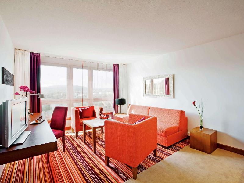 Movenpick Hotel Zurich Airport - Oda