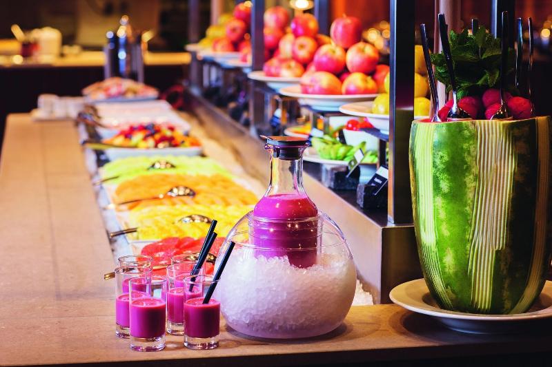 Movenpick Hotel Zurich Airport - Restoran