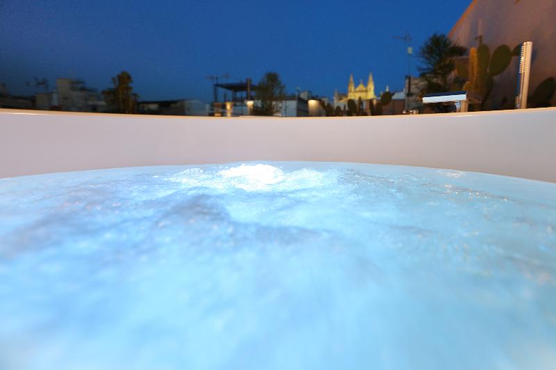Bo Hotel - Oda