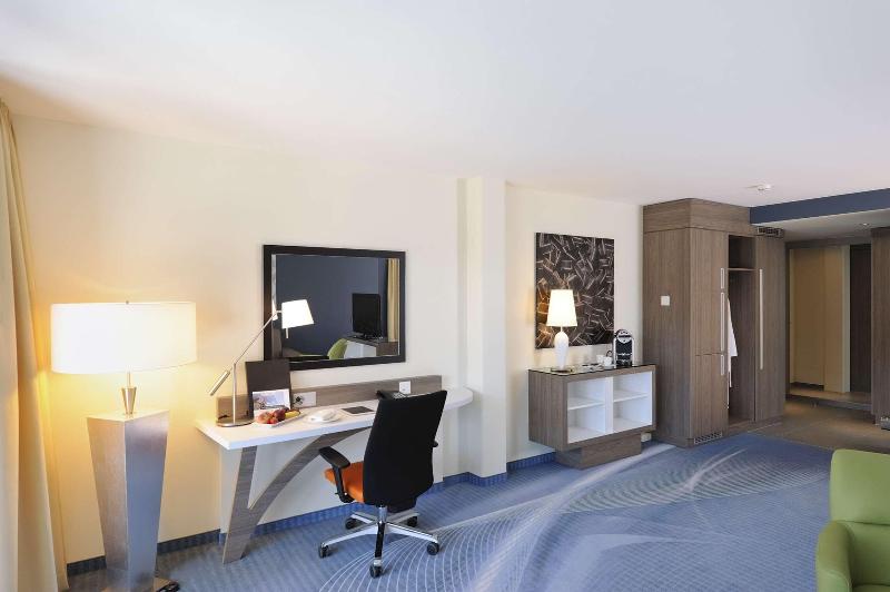 TOP SeminarHotel am Aegerisee Unteraegeri - Oda