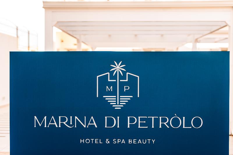 Marina di Petrolo Hotel & SPA - Genel