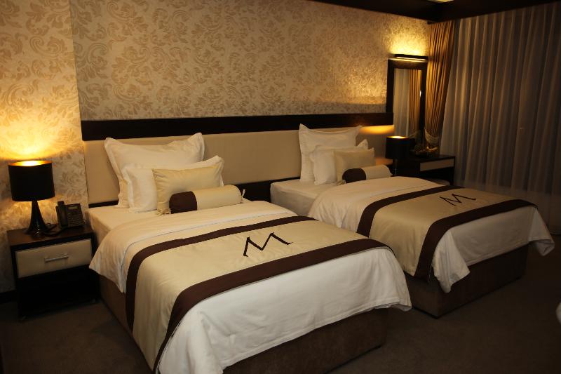 Malak Regency Hotel - Oda