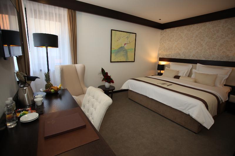 Malak Regency Hotel - Oda