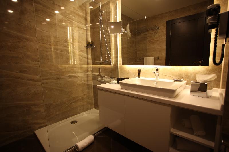 Malak Regency Hotel - Oda