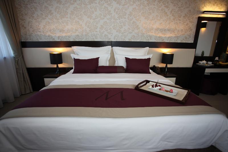 Malak Regency Hotel - Oda