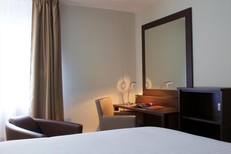 Cambridge Bar Hill Hotel BW Signature Collection - Oda