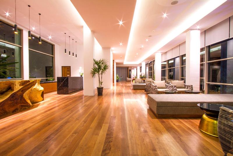 Wyndham Grand Phuket Kalim Bay - Lobi