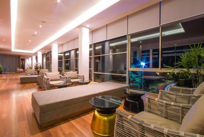 Wyndham Grand Phuket Kalim Bay - Lobi