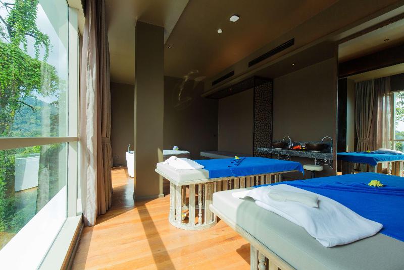 Wyndham Grand Phuket Kalim Bay - Aktivite