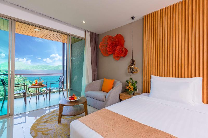 Wyndham Grand Phuket Kalim Bay - Oda