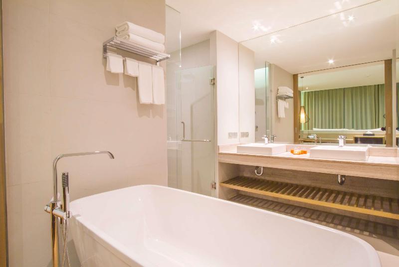 Wyndham Grand Phuket Kalim Bay - Oda