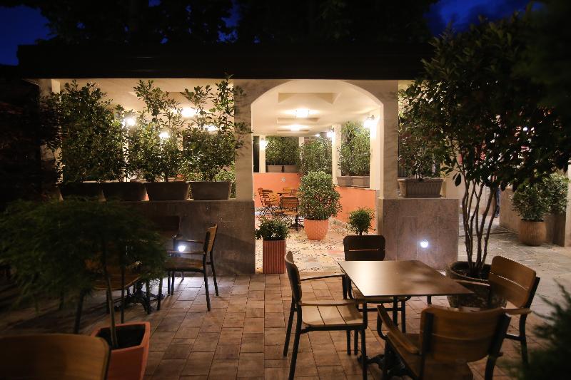 Boutique Hotel Asteria - Teras