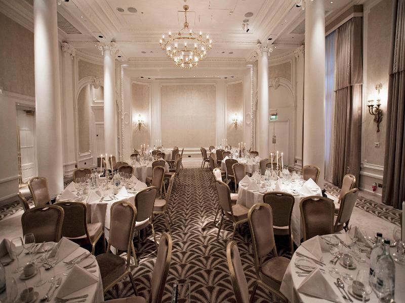 The Waldorf Hilton, London - Toplantı