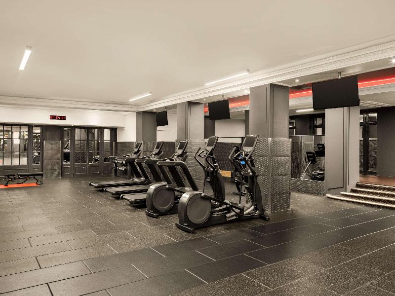 The Waldorf Hilton, London - Genel