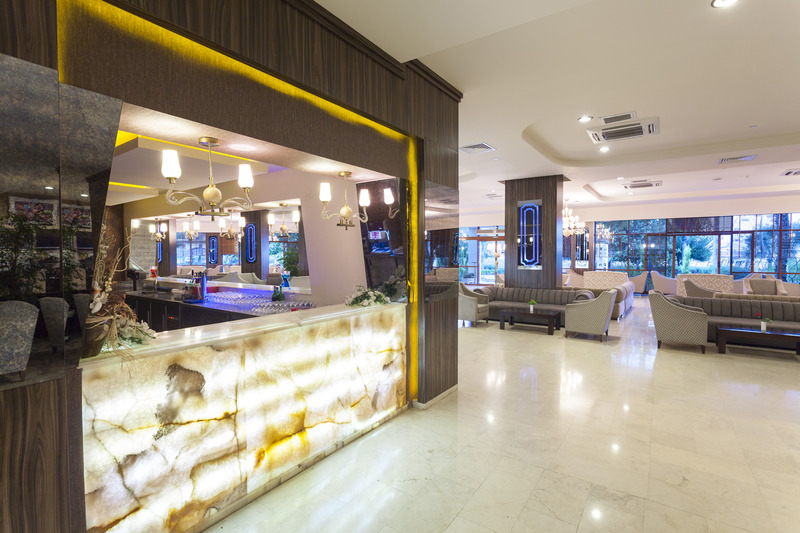 Club Hotel Turan Prince World Select Villa - Bar