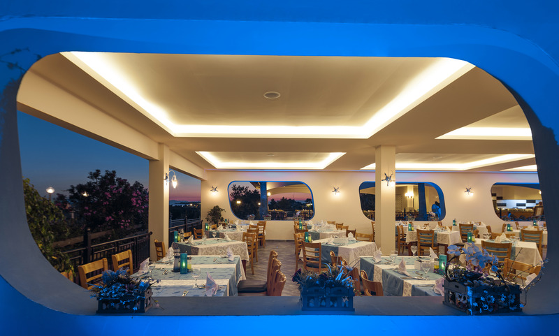 Club Hotel Turan Prince World Select Villa - Restoran