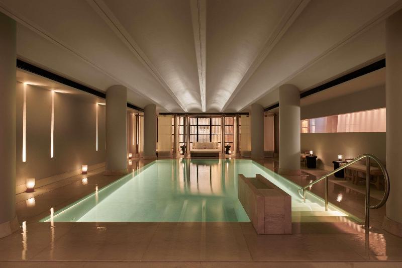 Claridge's - Havuz