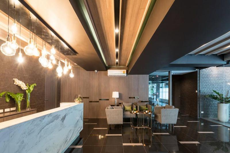 FYN Hotel Bangkok - Lobi