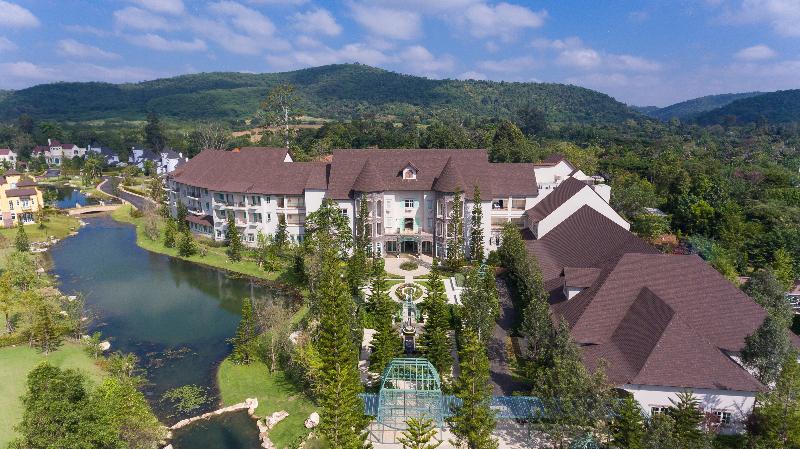 U Khao Yai - Genel