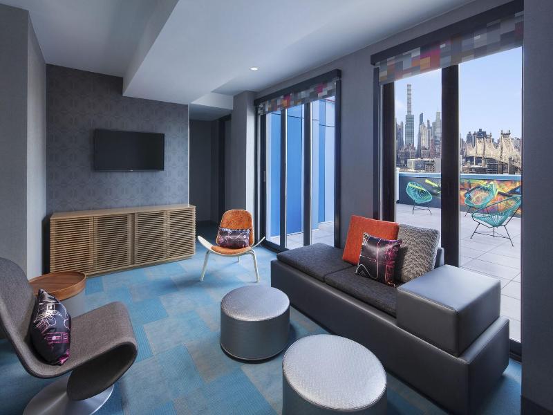 Aloft Long Island City-Manhattan View - Oda