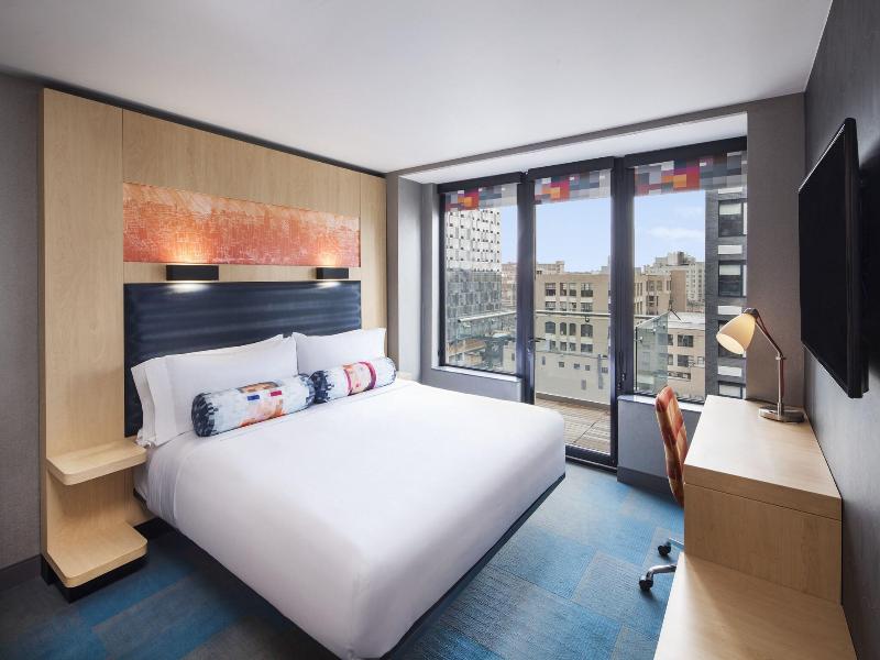 Aloft Long Island City-Manhattan View - Oda
