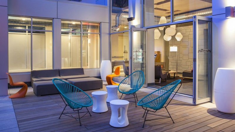 Aloft Long Island City-Manhattan View - Teras