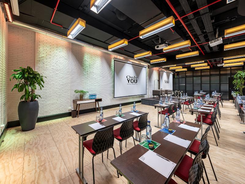 Only YOU Hotel Atocha - Toplantı