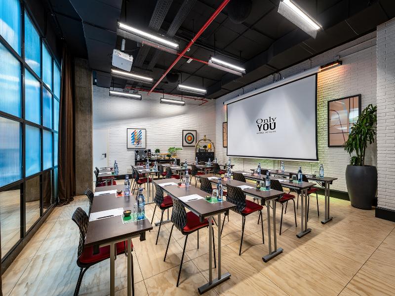 Only YOU Hotel Atocha - Toplantı