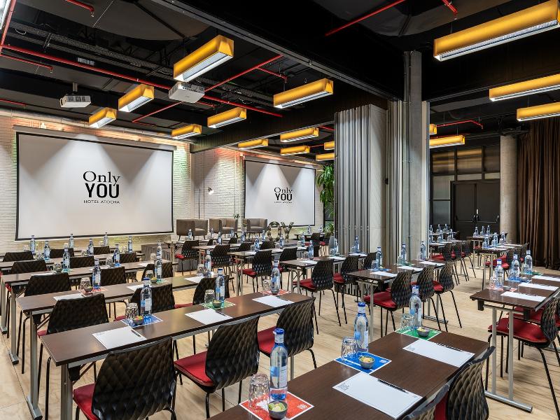 Only YOU Hotel Atocha - Toplantı