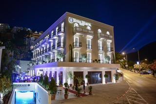 Hotel Moskva otel fotoğrafı