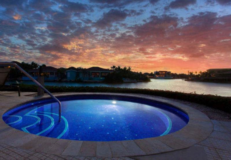 Corallium Hotel & Villa's Bonaire - Havuz