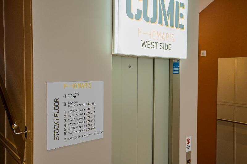Homaris West Side - Self-Check In - Lobi