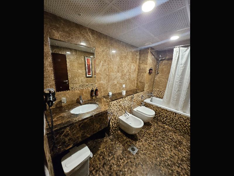 Tulip Creek Hotel Apartment - Oda