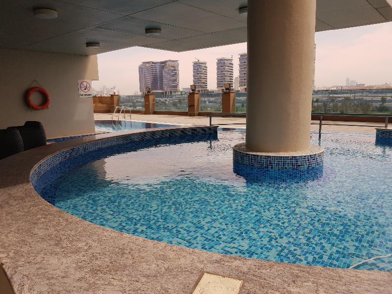Tulip Creek Hotel Apartment - Havuz