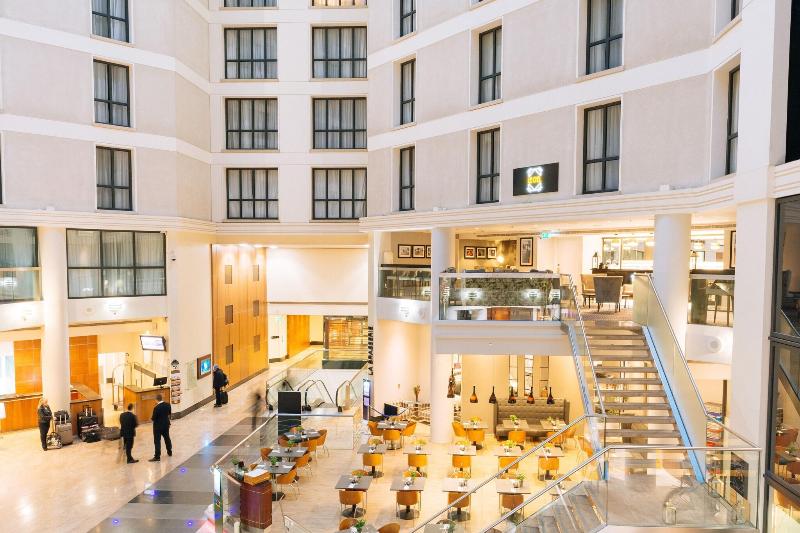 Sofitel London Gatwick - Lobi