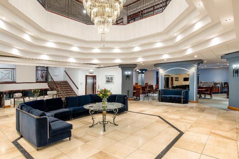 Copthorne Effingham Gatwick - Lobi