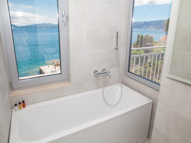 Boutique Hotel and Spa Blanc & Bleu - Blanche - Oda