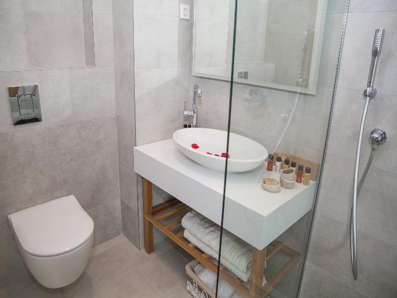 Boutique Hotel and Spa Blanc & Bleu - Blanche - Oda