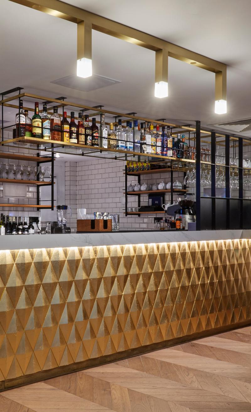 Victory House London - Bar