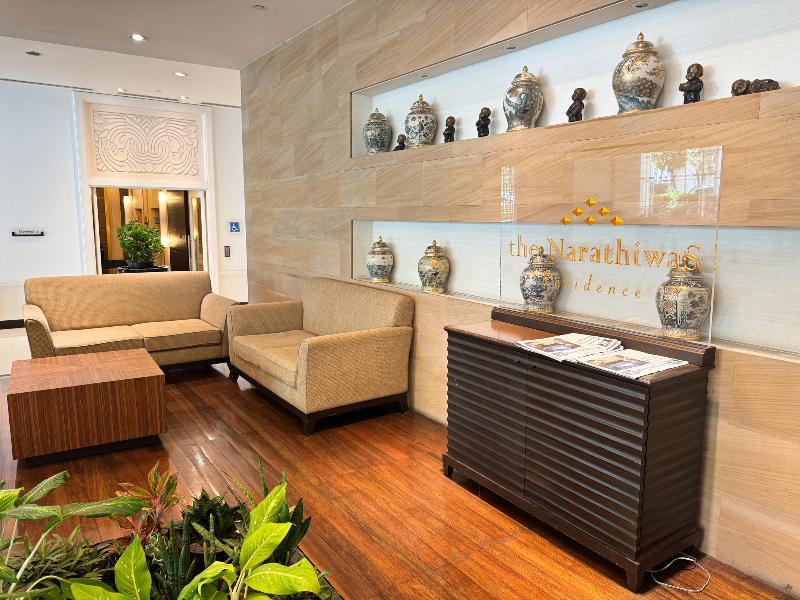 The Narathiwas Hotel & Residence Sathorn Bangkok - Lobi
